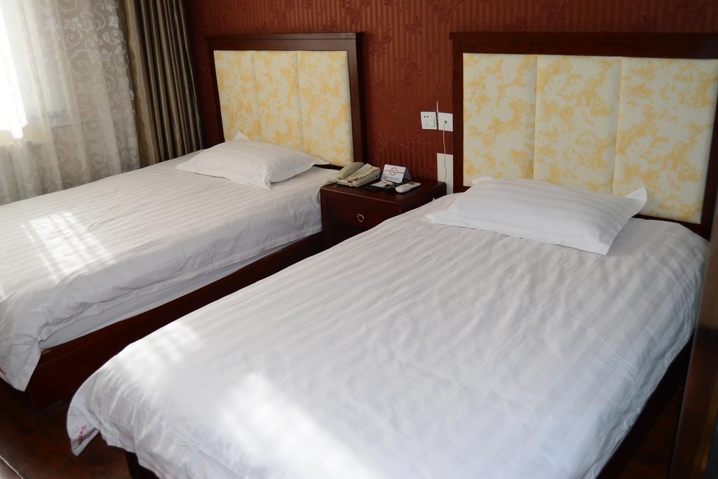 Super 8 Beijing Daxing Huangcun Hotel Buitenkant foto