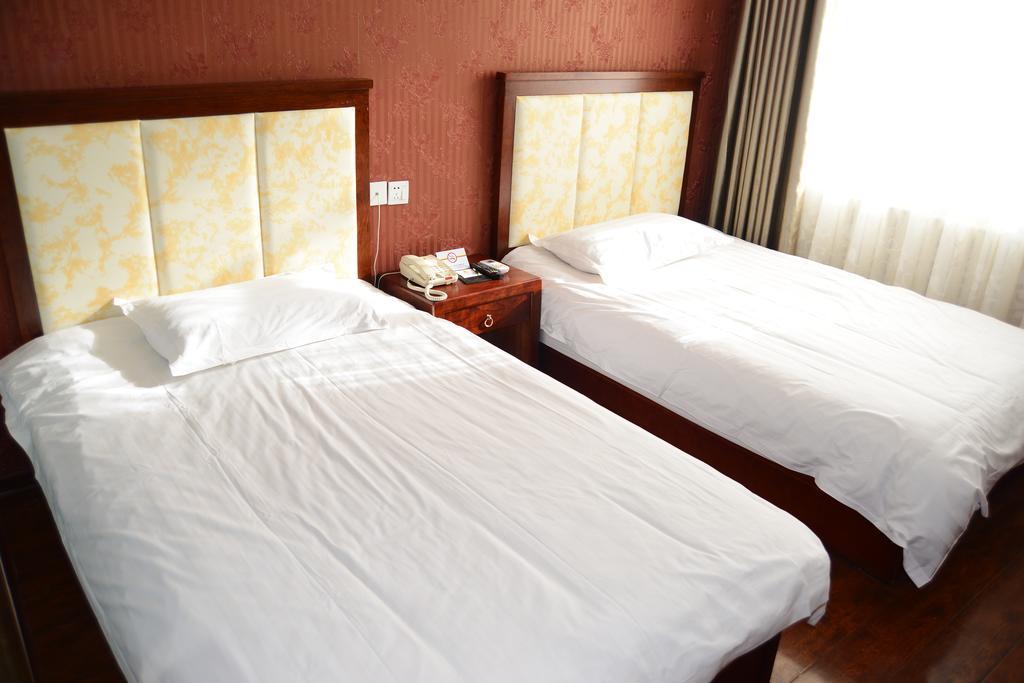 Super 8 Beijing Daxing Huangcun Hotel Buitenkant foto